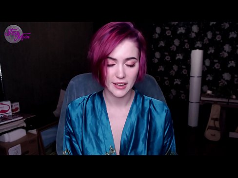 ❤️ Uweisunge iwwer d'Réck vun engem russesche Meedchen op Englesch Häre Porno op lb.tuberxxx.ru ❌❤