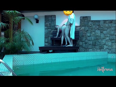 ❤️ Boss invitéiert Déngschtmeedchen an de Pool, mee konnt net engem waarm widderstoen Häre Porno op lb.tuberxxx.ru ❌❤